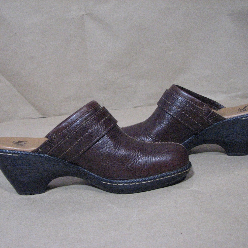 Sofft Brown Leather Mules 1062700 EUC Women's Size 6 1/2M 6.5 Slip On - Picture 4 of 8